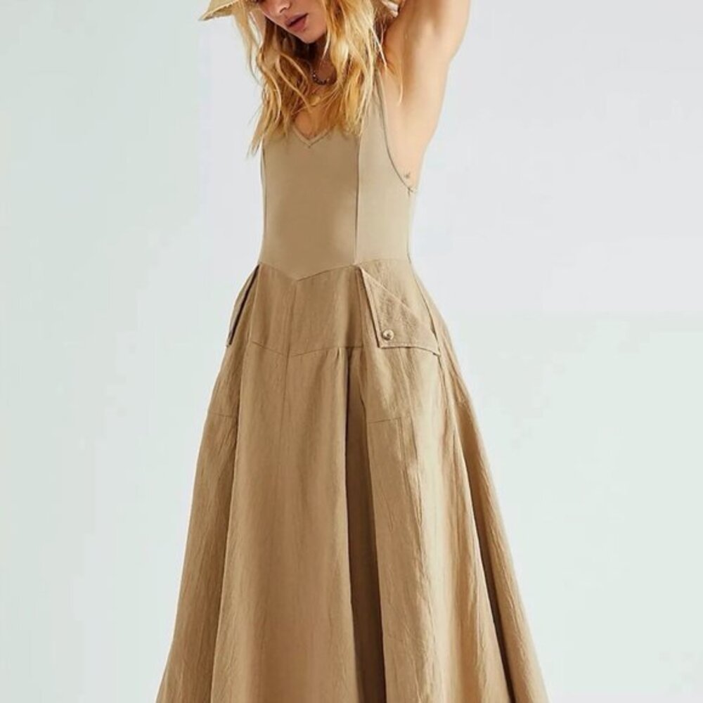 Soledad Midi Dress In White